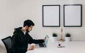 pexels cottonbro 4064840