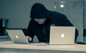 azamat e FP N InBPdg unsplash